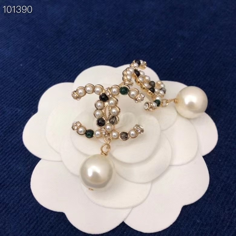 Chanel Earrings 796